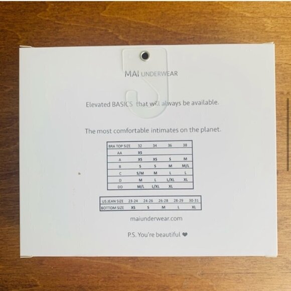 𝅺💗 4-Pack Mai NWT Cheeky Hipster Panties - Picture 6 of 13